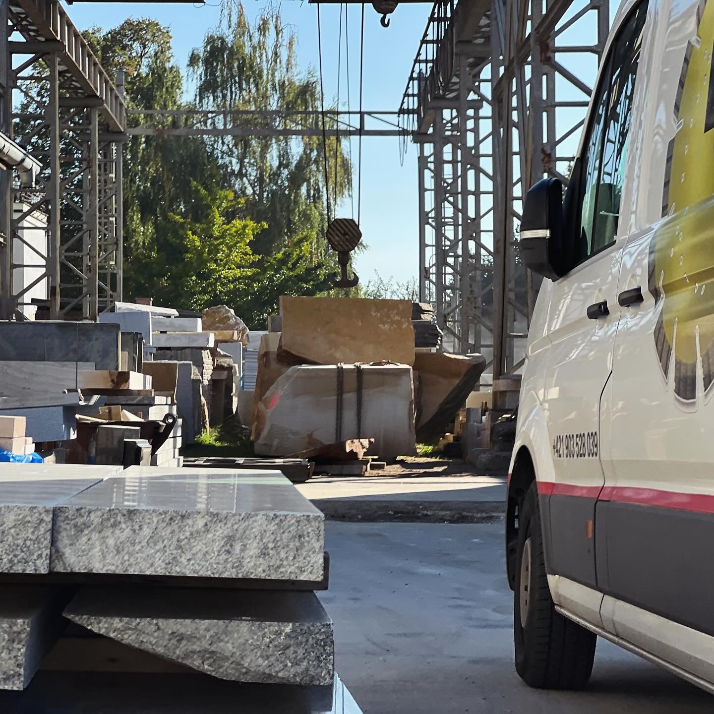 Ďakujeme za perfektnú spoluprácu 🤝
.
.
.
#veziemevamtovar #diasegment #diamantovenastroje #kamenictvi #pecky